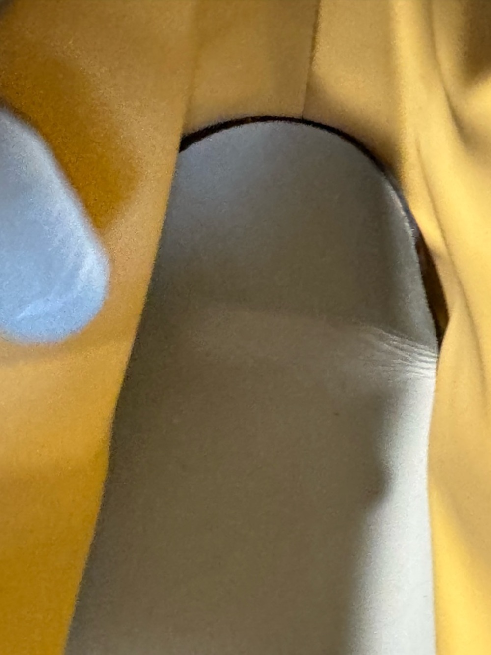 TOD'S Light Gray Leather Structured Solid Tote Bag : USED - Picture 14 of 16